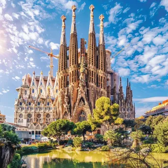 Barcelona Sagrada Familia - Image 4